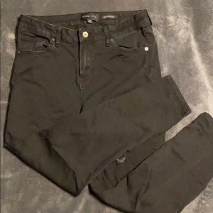 Kendall + Kylie Ultra Skinny Babe black jeans